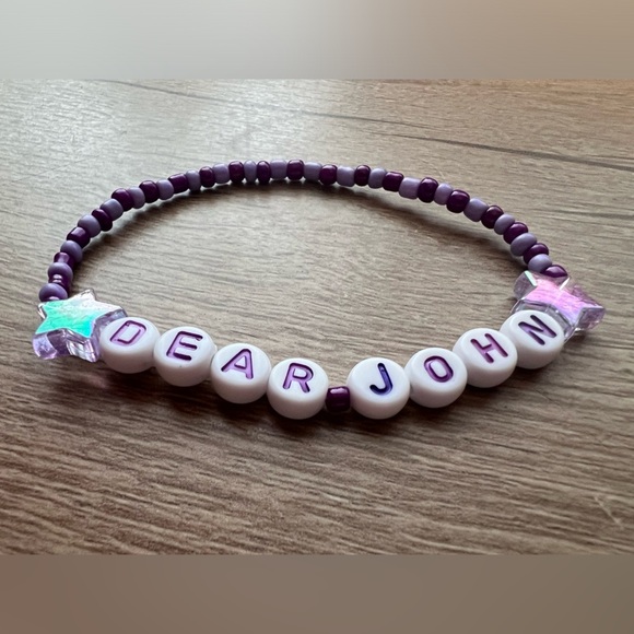 Taylor Swift Eras Tour Friendship Bracelet - Picture 3 of 4